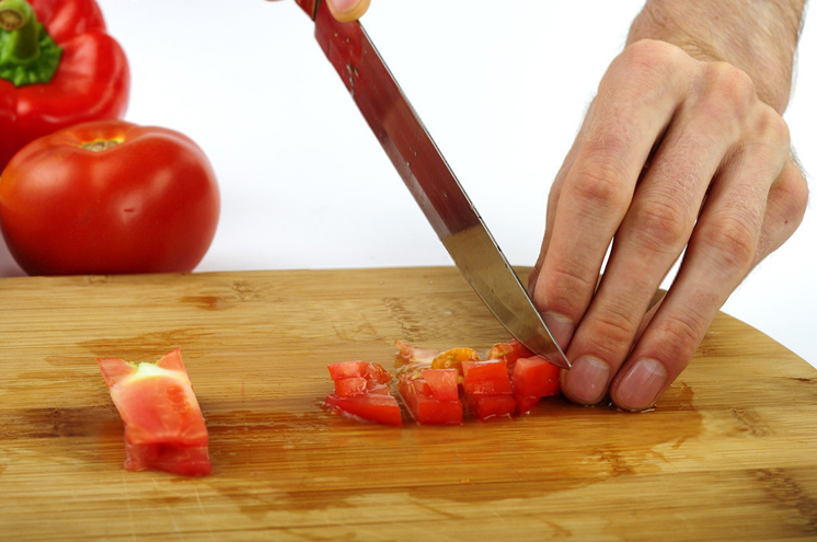 Wood Cutting Boards and Knives: The Perfect Pair