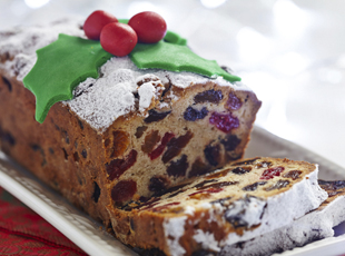 Tips to Make the Perfect Fruit cake this Holiday Season