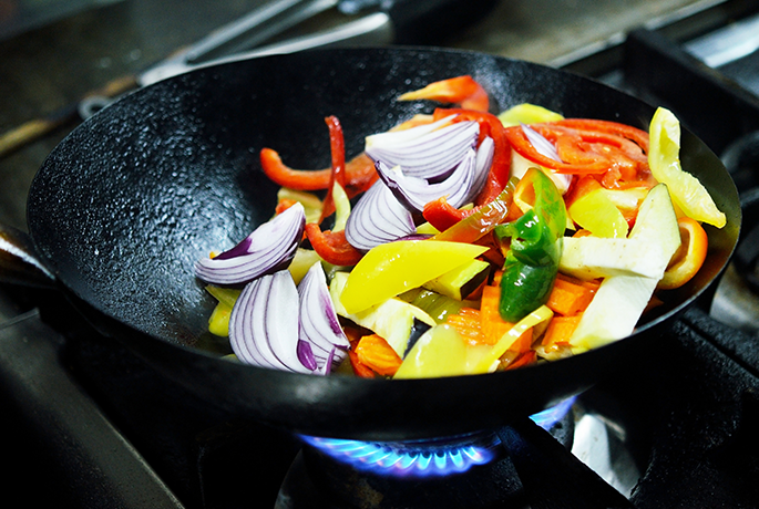 wood cutting board, cooking vegetable, how to cook vegetable